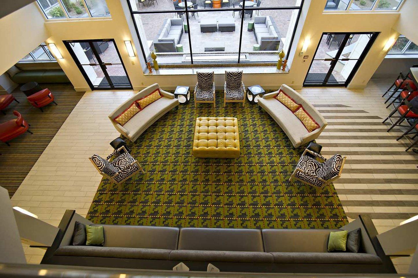Doubletree Suites By Hilton Hotel Huntsville South Exterior photo